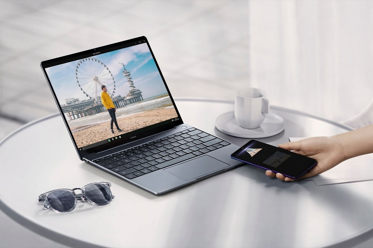 Huawei matebook как почистить клавиатуру