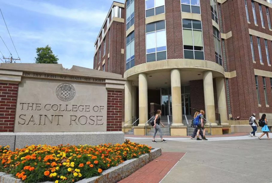 st rose estudiante